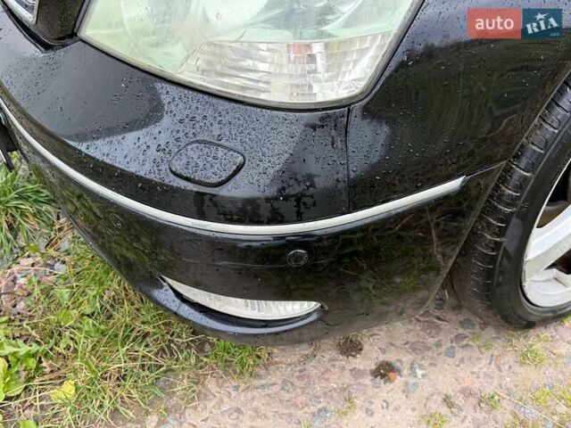 Лексус ЛС 2002 у Львові на Automoto.ua Чорний Лексус ЛС, об'ємом двигуна 4.3 л та пробігом 288 тис. км за 5999 $, фото 19 на Automoto.ua