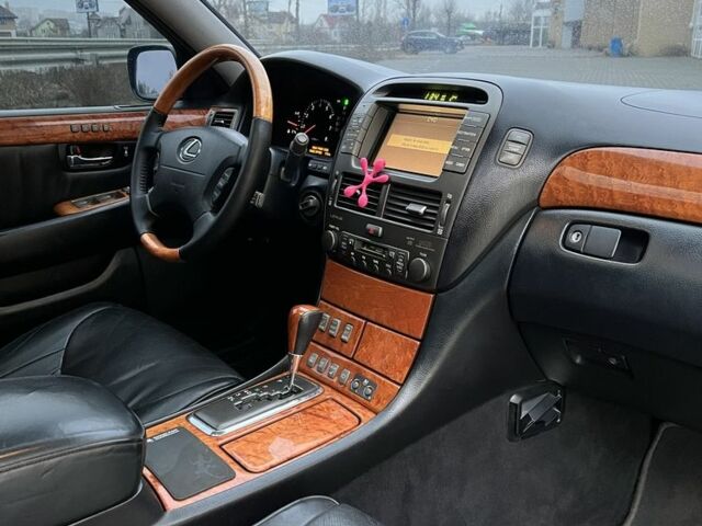 Чорний Лексус ЛС, об'ємом двигуна 4.3 л та пробігом 301 тис. км за 5600 $, фото 16 на Automoto.ua