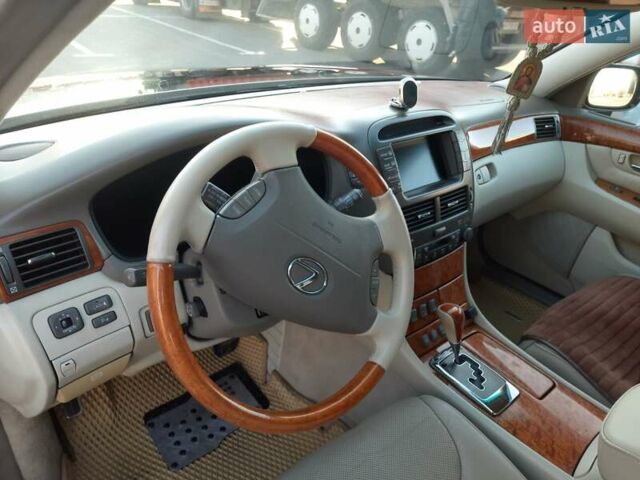 Черный Лексус ЛС, объемом двигателя 4.29 л и пробегом 240 тыс. км за 8600 $, фото 20 на Automoto.ua