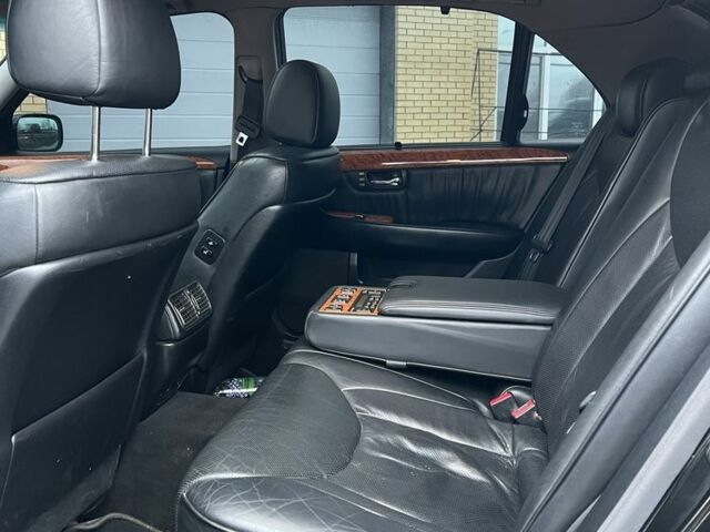 Чорний Лексус ЛС, об'ємом двигуна 4.3 л та пробігом 301 тис. км за 5600 $, фото 14 на Automoto.ua