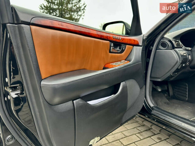 Черный Лексус ЛС, объемом двигателя 4.29 л и пробегом 307 тыс. км за 10000 $, фото 18 на Automoto.ua