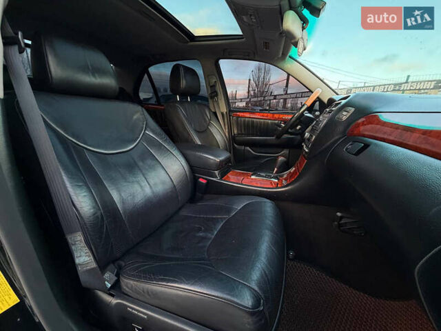Черный Лексус ЛС, объемом двигателя 4.29 л и пробегом 250 тыс. км за 6200 $, фото 19 на Automoto.ua