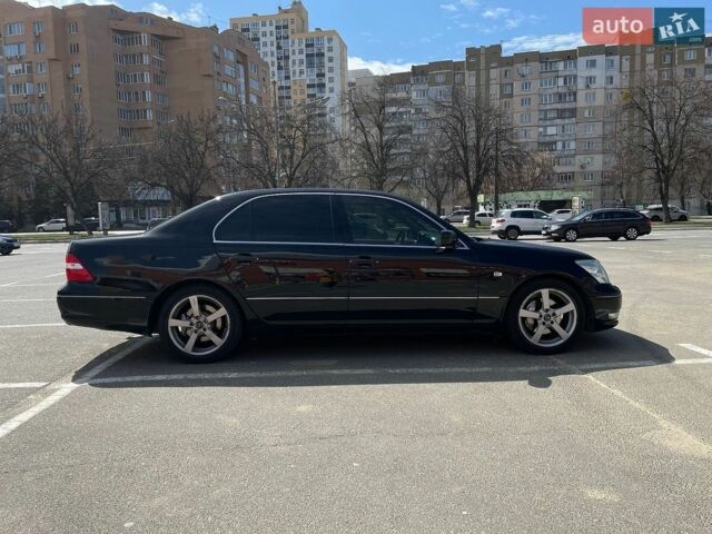 Черный Лексус ЛС, объемом двигателя 4.29 л и пробегом 250 тыс. км за 6500 $, фото 2 на Automoto.ua