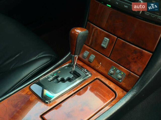 Черный Лексус ЛС, объемом двигателя 4.29 л и пробегом 250 тыс. км за 6200 $, фото 20 на Automoto.ua