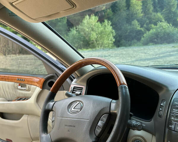 Лексус ЛС 2004 у Яремче на Automoto.ua Чорний Лексус ЛС, об'ємом двигуна 4.29 л та пробігом 335 тис. км за 7999 $, фото 17 на Automoto.ua
