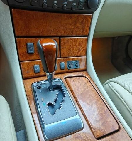 Черный Лексус ЛС, объемом двигателя 4.29 л и пробегом 320 тыс. км за 5900 $, фото 7 на Automoto.ua