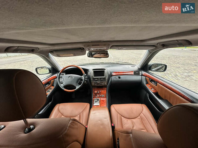 Черный Лексус ЛС, объемом двигателя 4.29 л и пробегом 307 тыс. км за 10000 $, фото 27 на Automoto.ua