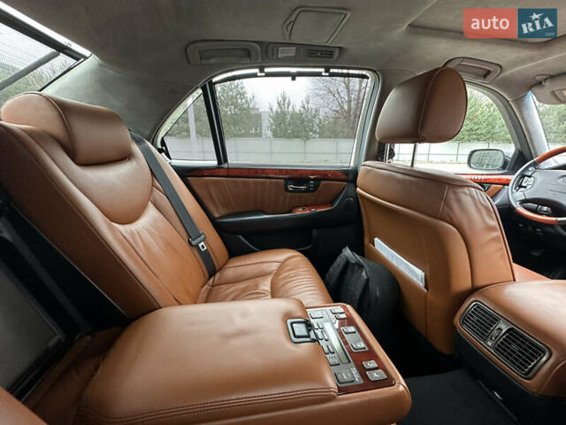 Черный Лексус ЛС, объемом двигателя 4.29 л и пробегом 307 тыс. км за 10000 $, фото 29 на Automoto.ua