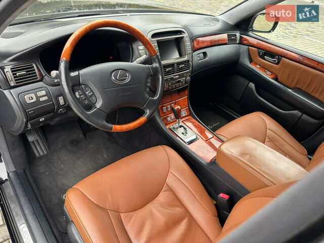 Черный Лексус ЛС, объемом двигателя 4.29 л и пробегом 307 тыс. км за 10000 $, фото 17 на Automoto.ua