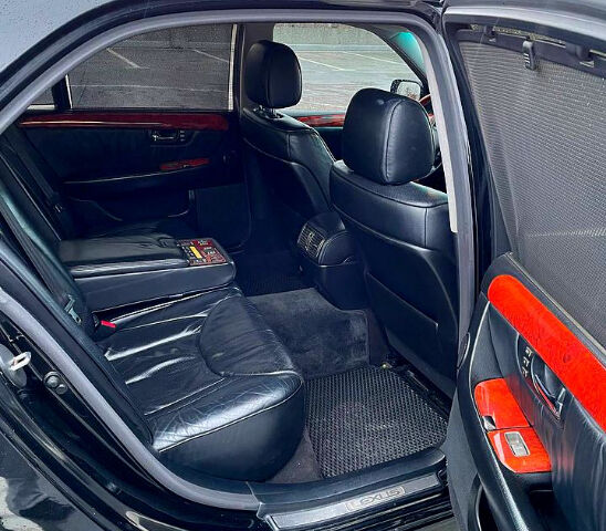 Чорний Лексус ЛС, об'ємом двигуна 4.3 л та пробігом 283 тис. км за 8300 $, фото 5 на Automoto.ua