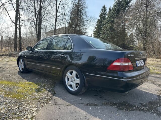 Черный Лексус ЛС, объемом двигателя 4.3 л и пробегом 300 тыс. км за 4750 $, фото 4 на Automoto.ua