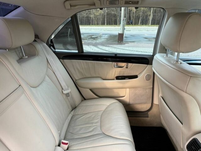 Чорний Лексус ЛС, об'ємом двигуна 4.3 л та пробігом 460 тис. км за 6700 $, фото 14 на Automoto.ua