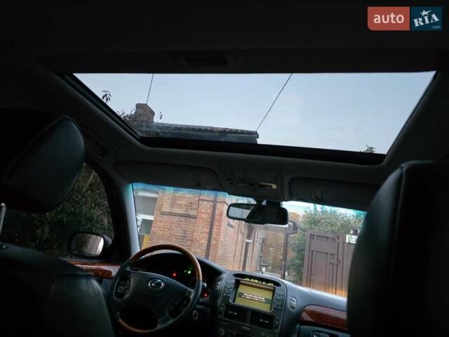 Черный Лексус ЛС, объемом двигателя 4.29 л и пробегом 298 тыс. км за 7700 $, фото 44 на Automoto.ua