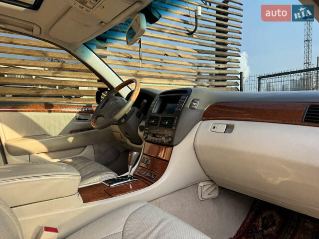 Черный Лексус ЛС, объемом двигателя 4.29 л и пробегом 330 тыс. км за 9500 $, фото 43 на Automoto.ua