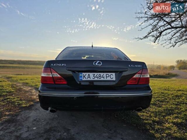 Черный Лексус ЛС, объемом двигателя 4.29 л и пробегом 298 тыс. км за 6500 $, фото 25 на Automoto.ua