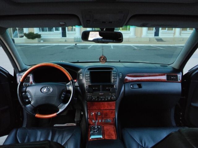 Чорний Лексус ЛС, об'ємом двигуна 4.3 л та пробігом 295 тис. км за 11500 $, фото 10 на Automoto.ua