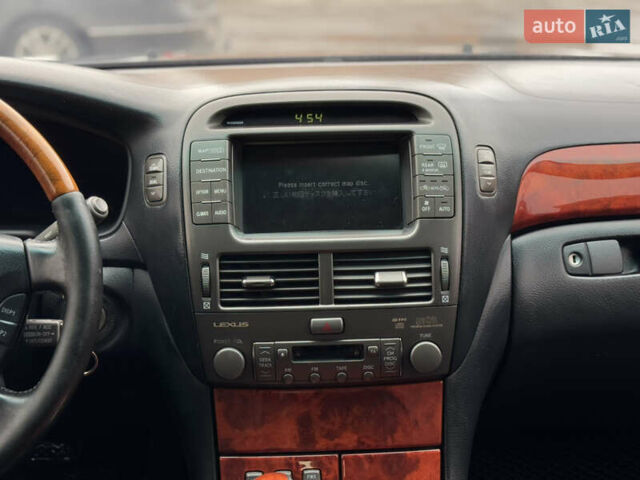 Чорний Лексус ЛС, об'ємом двигуна 4.29 л та пробігом 394 тис. км за 7999 $, фото 22 на Automoto.ua
