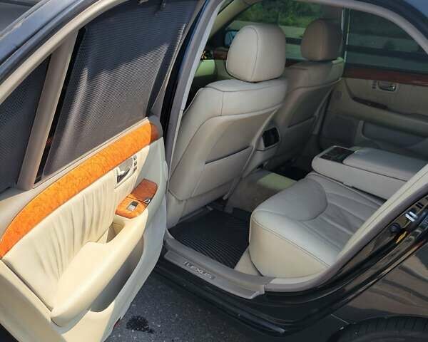 Чорний Лексус ЛС, об'ємом двигуна 4.29 л та пробігом 290 тис. км за 8888 $, фото 21 на Automoto.ua