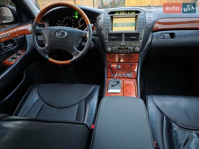 Черный Лексус ЛС, объемом двигателя 4.29 л и пробегом 298 тыс. км за 7700 $, фото 13 на Automoto.ua