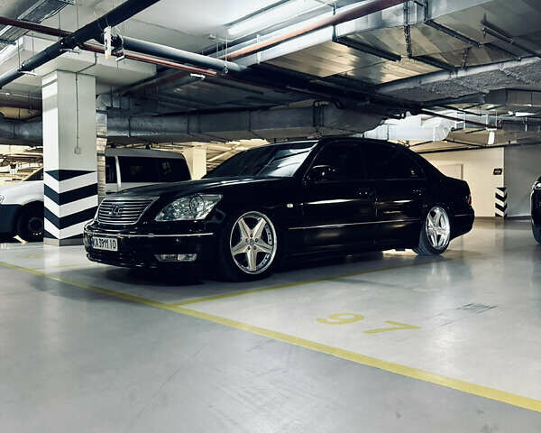 Черный Лексус ЛС, объемом двигателя 4.29 л и пробегом 330 тыс. км за 9500 $, фото 1 на Automoto.ua