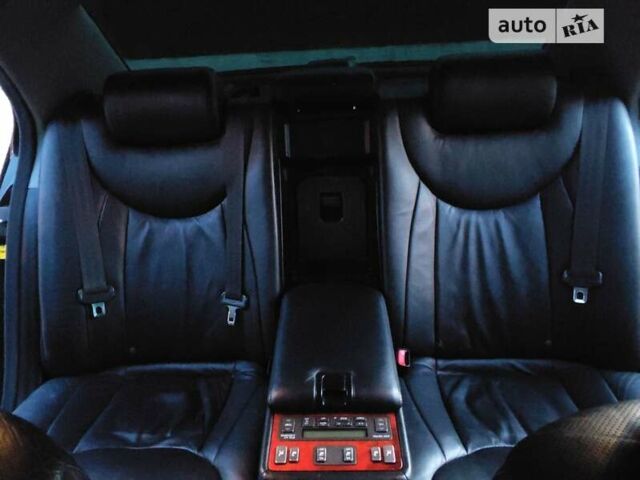 Чорний Лексус ЛС, об'ємом двигуна 4.29 л та пробігом 295 тис. км за 12800 $, фото 13 на Automoto.ua