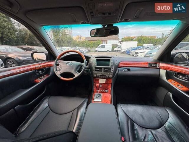 Черный Лексус ЛС, объемом двигателя 4.29 л и пробегом 284 тыс. км за 7500 $, фото 14 на Automoto.ua