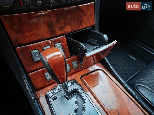 Черный Лексус ЛС, объемом двигателя 4.29 л и пробегом 298 тыс. км за 5999 $, фото 33 на Automoto.ua