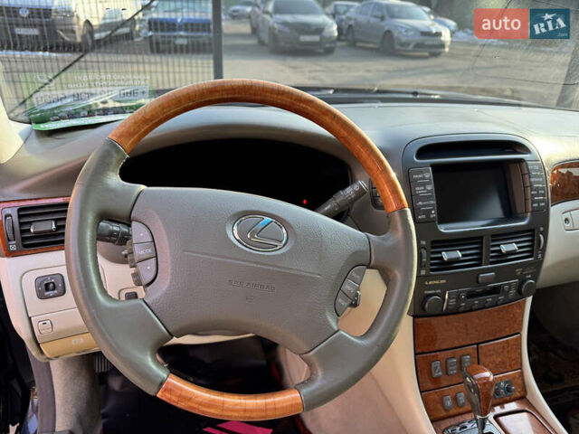 Черный Лексус ЛС, объемом двигателя 4.29 л и пробегом 330 тыс. км за 9500 $, фото 26 на Automoto.ua