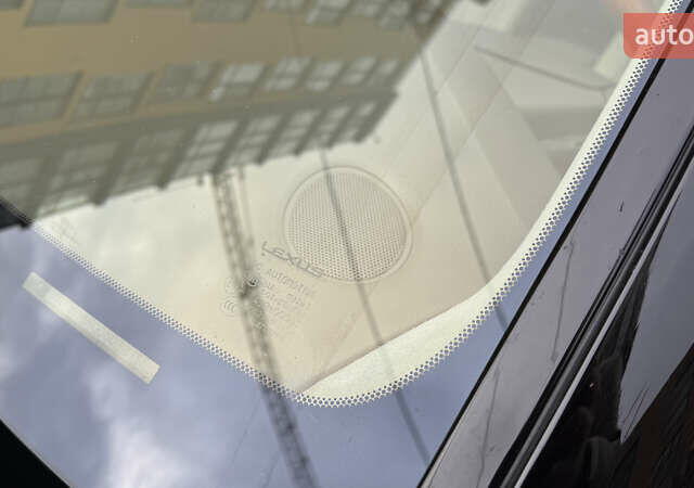 Чорний Лексус ЛС, об'ємом двигуна 4.29 л та пробігом 159 тис. км за 9000 $, фото 26 на Automoto.ua