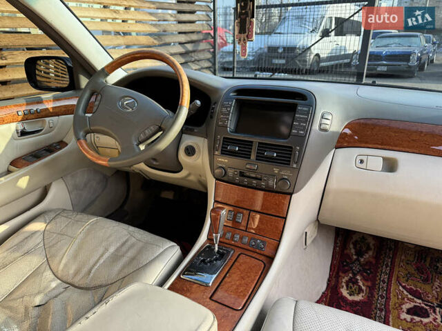 Черный Лексус ЛС, объемом двигателя 4.29 л и пробегом 330 тыс. км за 9500 $, фото 41 на Automoto.ua