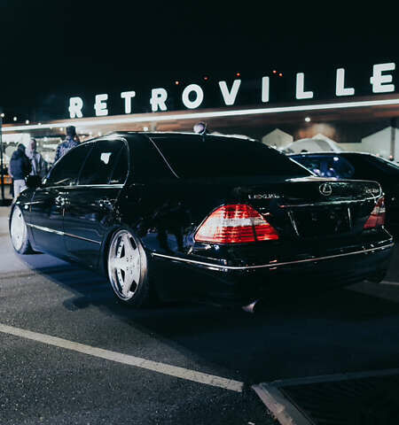 Черный Лексус ЛС, объемом двигателя 4.29 л и пробегом 330 тыс. км за 9500 $, фото 5 на Automoto.ua