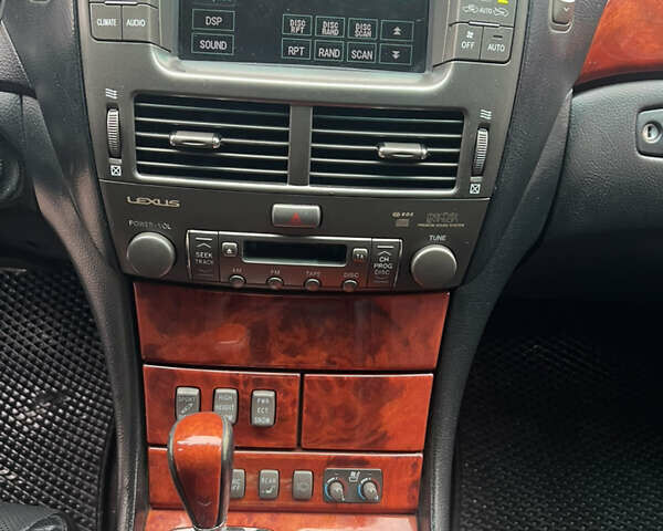 Черный Лексус ЛС, объемом двигателя 4.29 л и пробегом 384 тыс. км за 8600 $, фото 13 на Automoto.ua
