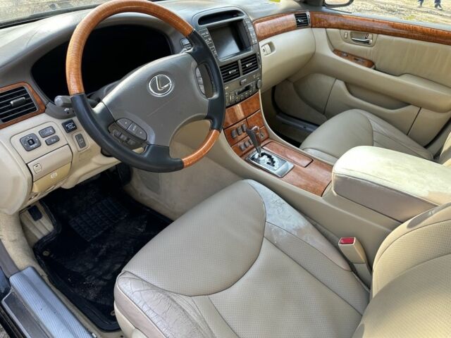 Черный Лексус ЛС, объемом двигателя 4.3 л и пробегом 300 тыс. км за 4750 $, фото 20 на Automoto.ua