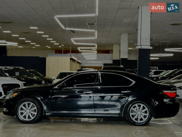 Черный Лексус ЛС, объемом двигателя 4.61 л и пробегом 226 тыс. км за 10999 $, фото 9 на Automoto.ua
