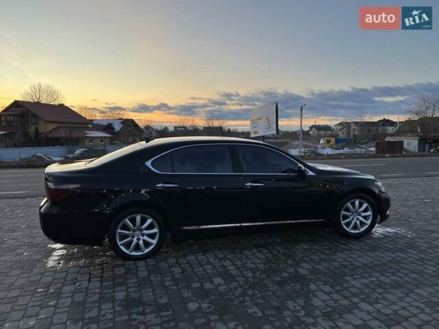 Черный Лексус ЛС, объемом двигателя 4.6 л и пробегом 267 тыс. км за 12999 $, фото 15 на Automoto.ua