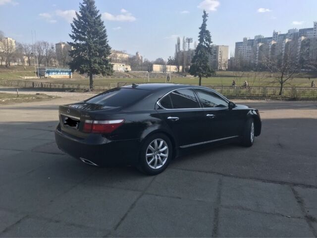 Чорний Лексус ЛС, об'ємом двигуна 4.6 л та пробігом 160 тис. км за 8000 $, фото 2 на Automoto.ua