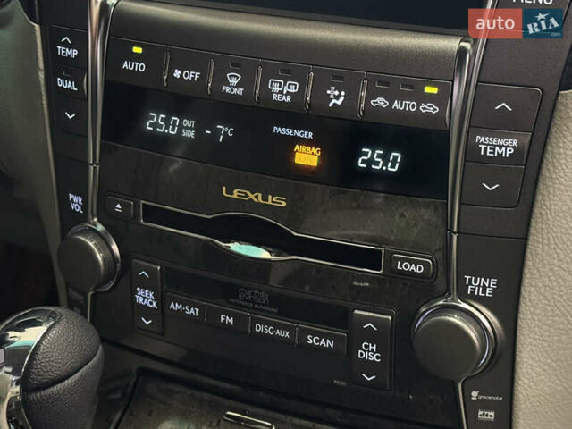 Черный Лексус ЛС, объемом двигателя 4.61 л и пробегом 226 тыс. км за 10999 $, фото 26 на Automoto.ua