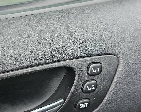 Чорний Лексус ЛС, об'ємом двигуна 3.46 л та пробігом 200 тис. км за 7700 $, фото 7 на Automoto.ua