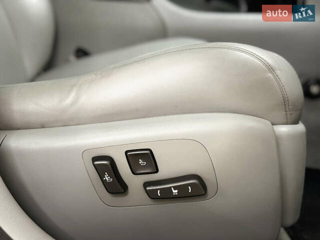 Черный Лексус ЛС, объемом двигателя 4.61 л и пробегом 226 тыс. км за 10999 $, фото 20 на Automoto.ua