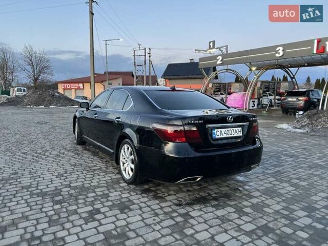 Черный Лексус ЛС, объемом двигателя 4.6 л и пробегом 267 тыс. км за 12999 $, фото 11 на Automoto.ua