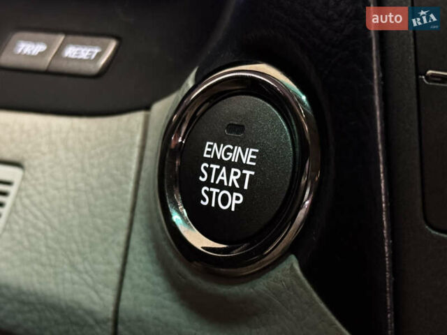 Черный Лексус ЛС, объемом двигателя 4.61 л и пробегом 226 тыс. км за 10999 $, фото 24 на Automoto.ua