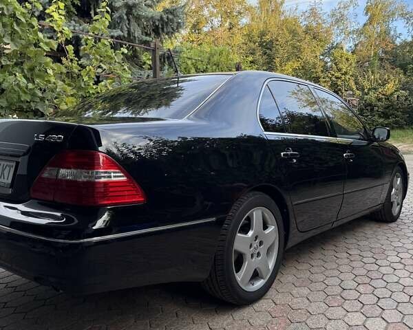 Черный Лексус ЛС, объемом двигателя 4.29 л и пробегом 296 тыс. км за 11000 $, фото 3 на Automoto.ua