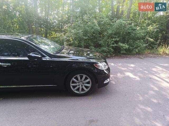 Чорний Лексус ЛС, об'ємом двигуна 4.61 л та пробігом 220 тис. км за 10200 $, фото 7 на Automoto.ua