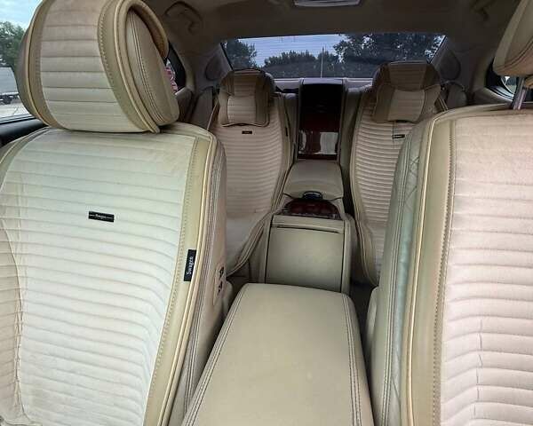 Черный Лексус ЛС, объемом двигателя 4.6 л и пробегом 257 тыс. км за 15000 $, фото 4 на Automoto.ua