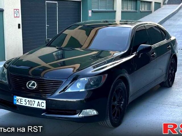 Чорний Лексус ЛС, об'ємом двигуна 4.6 л та пробігом 285 тис. км за 12999 $, фото 2 на Automoto.ua