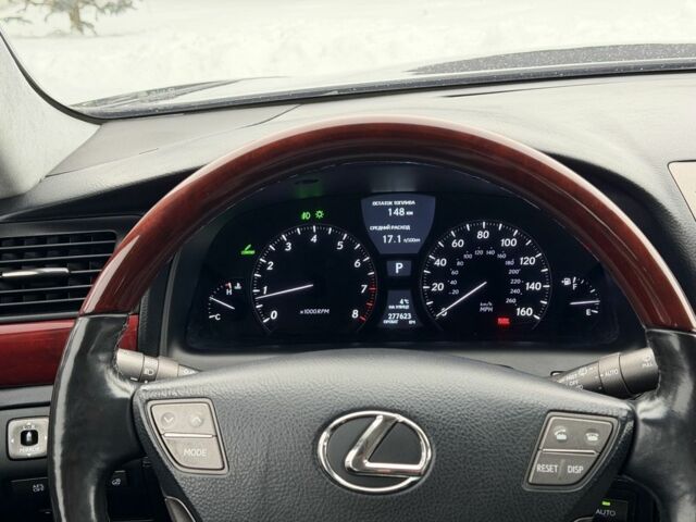 Черный Лексус ЛС, объемом двигателя 4.6 л и пробегом 277 тыс. км за 14999 $, фото 14 на Automoto.ua