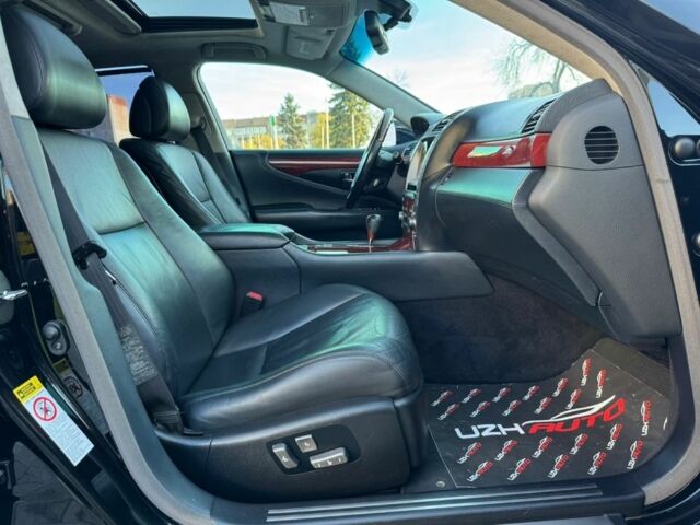 Чорний Лексус ЛС, об'ємом двигуна 4.6 л та пробігом 245 тис. км за 12700 $, фото 20 на Automoto.ua