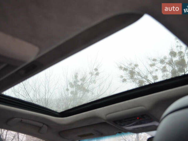 Черный Лексус ЛС, объемом двигателя 4.61 л и пробегом 275 тыс. км за 13900 $, фото 14 на Automoto.ua