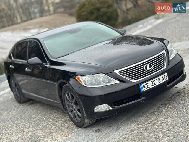Чорний Лексус ЛС, об'ємом двигуна 4.61 л та пробігом 272 тис. км за 8900 $, фото 3 на Automoto.ua