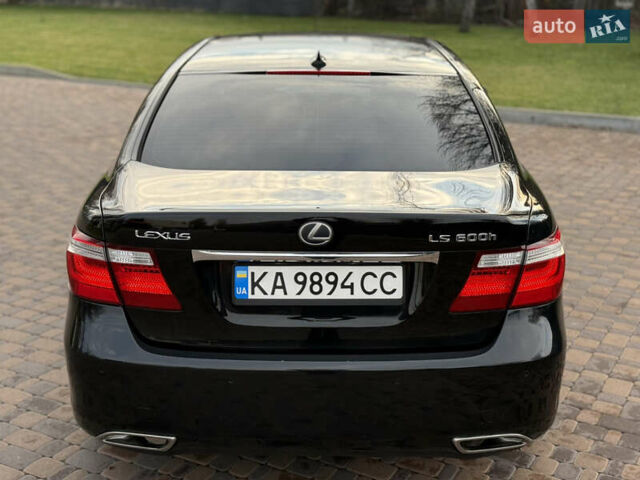 Черный Лексус ЛС, объемом двигателя 4.97 л и пробегом 222 тыс. км за 9900 $, фото 9 на Automoto.ua